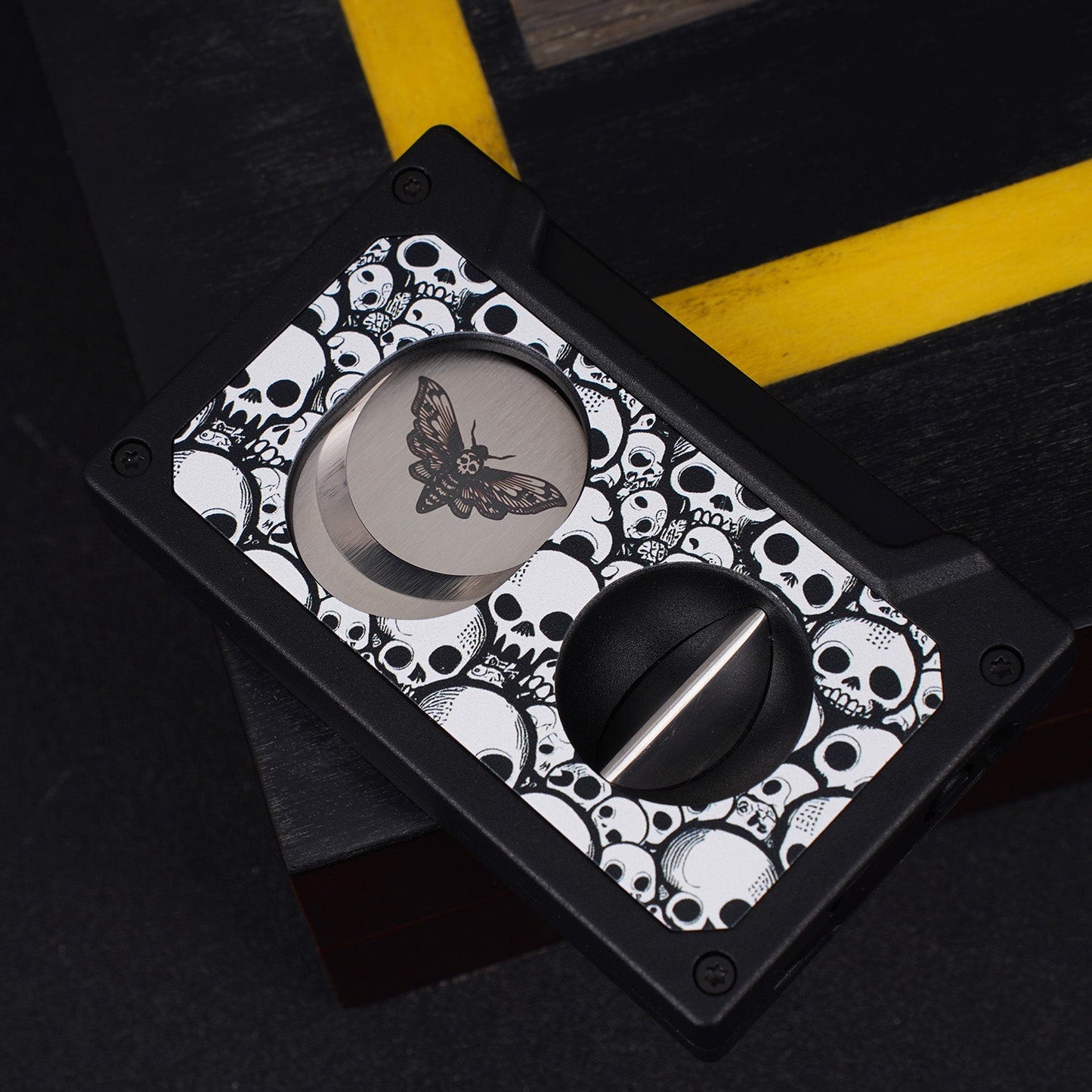 CIGARISM Luxury Cigar Lighter Cutter Ashtray Set Smoking Accessory Kit Limited Collection