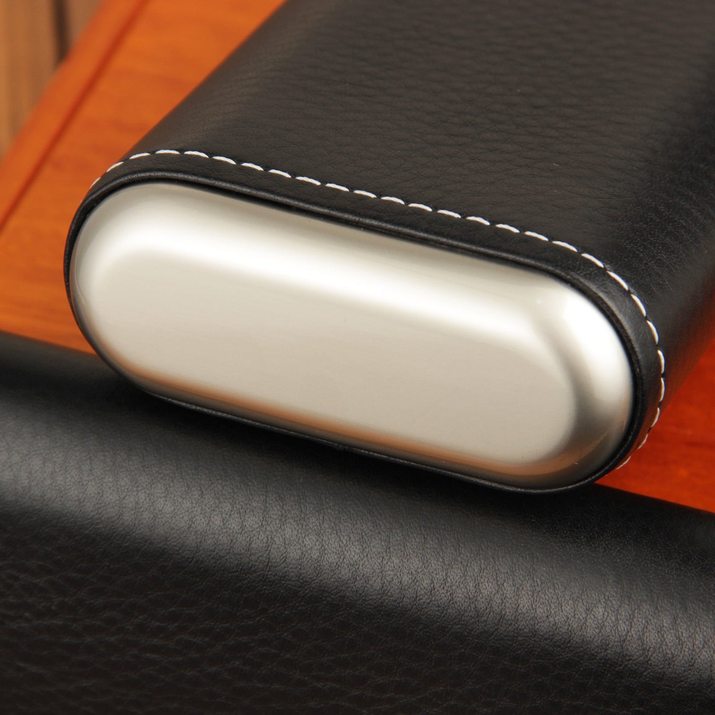 CIGARISM Genuine Leather Cedar Lined Cigar Travel Holder Case 3 Count